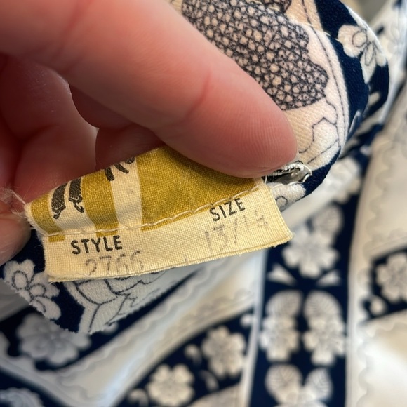 VINTAGE 1960s Sterling Original Dress. Vintage size 13/14 - Picture 9 of 11